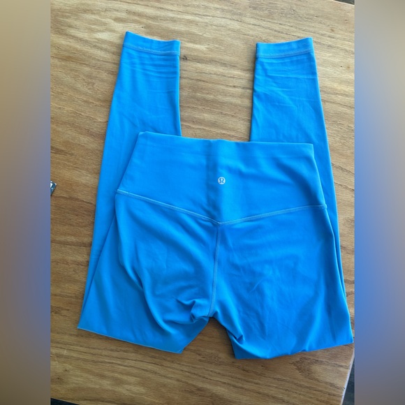 Lululemon Align Leggings, worn twice, great condition, size 8 - Picture 2 of 5